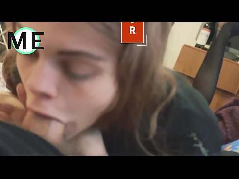 ❤️ Кур за грло, искинати гаќички и искинати штикли убаво да се запознаат ❤️❌ Порно кај нас ❌️